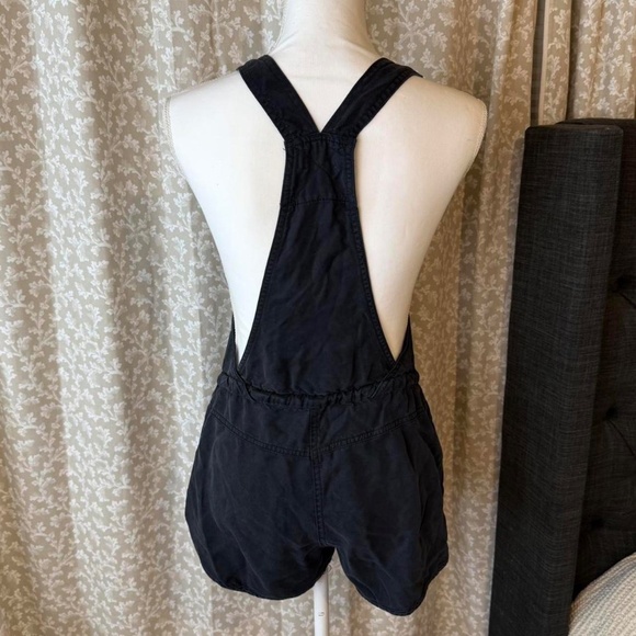 Wilfred Free By Aritzia Black Overall Romper - Picture 3 of 4